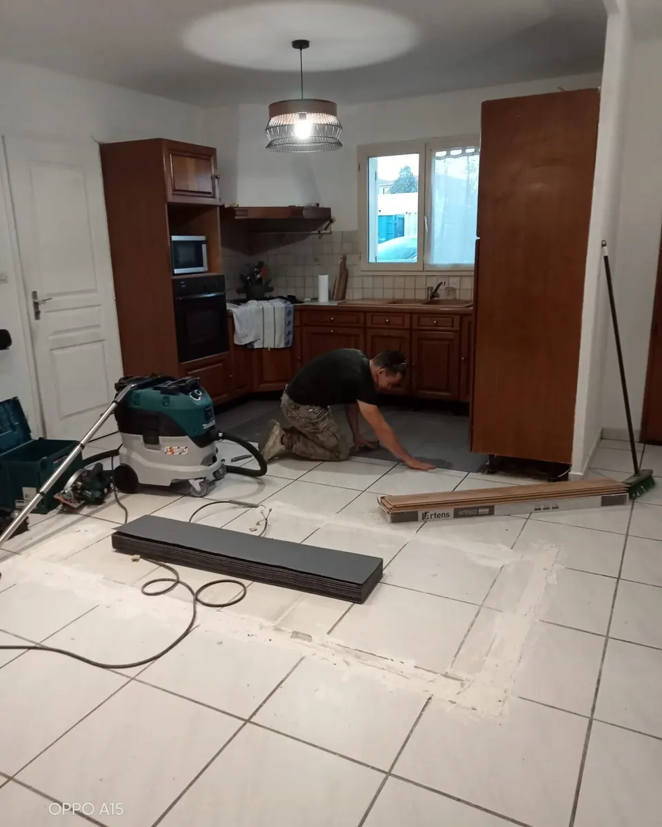 Charles PEDEUX sur un chantier
